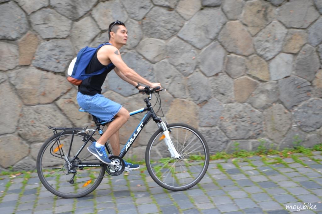 велосипедист в Праге