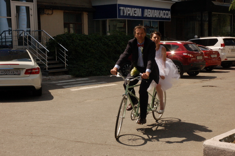 велосипед тандем и свадьба
