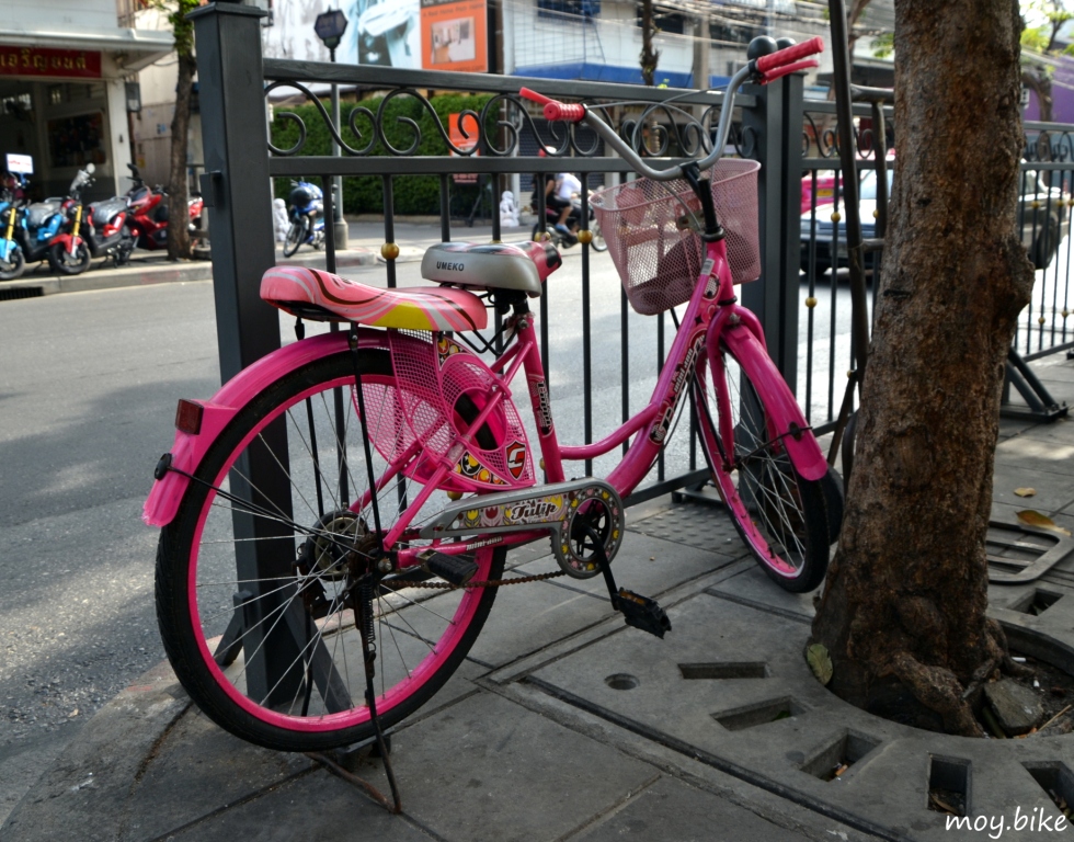 <img src="http://moy.bike/wp-content/uploads/velosiped-v-Bangkoke-2.jpg" alt="велосипед в Бангкоке" width="980" height="768" class="aligncenter size-full wp-image-2675" />